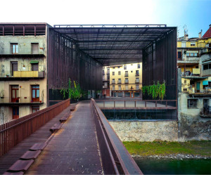 Plaza Teatro Lira, Ripoll, Girona. RCR Arquitectes